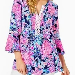 Lilly Pulitzer XL Hollie High Tide Navy Tunic with 3/4 Bell Sleeve